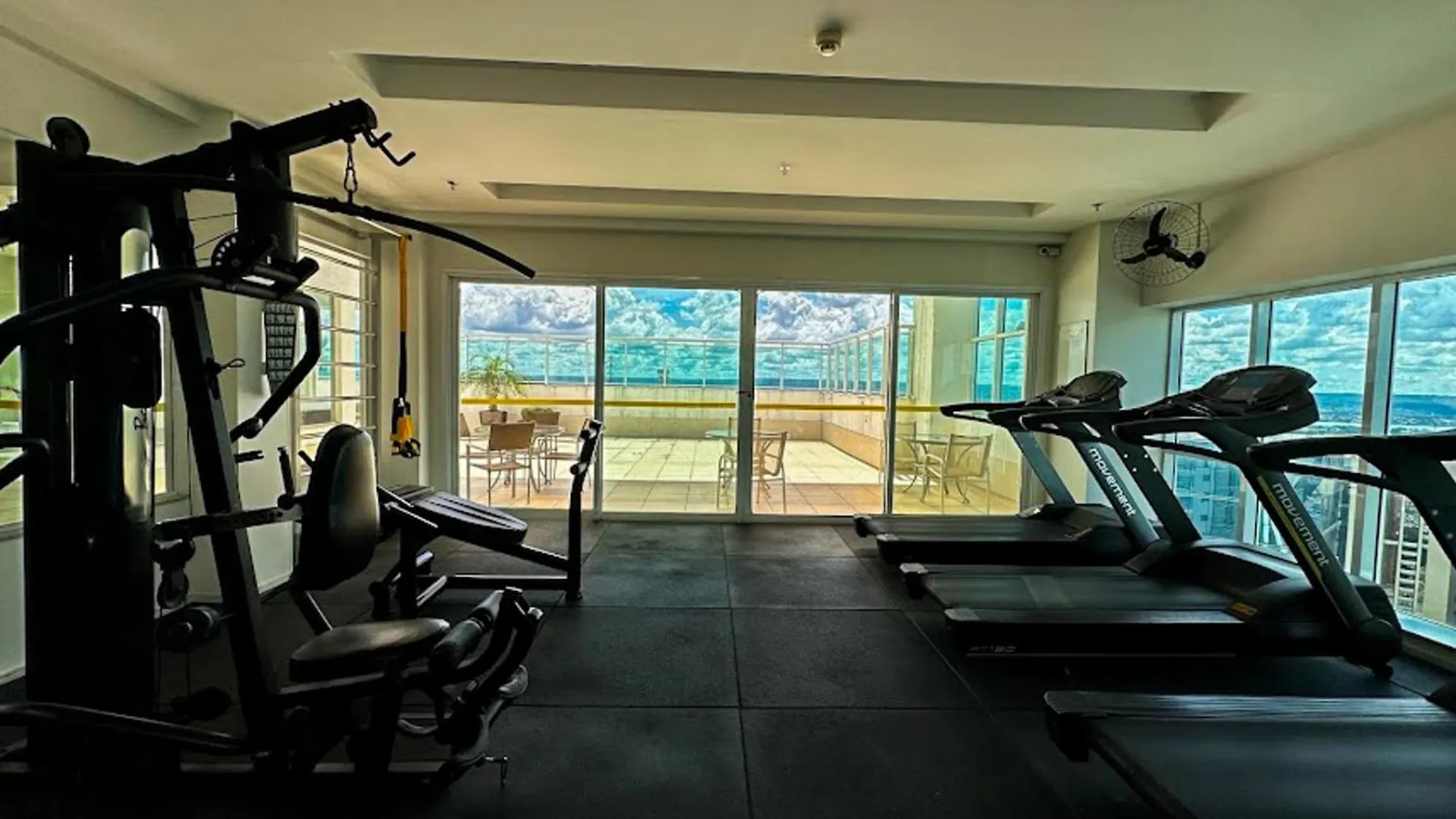 Flat Familia Saint Moritz Brasilia Hotel