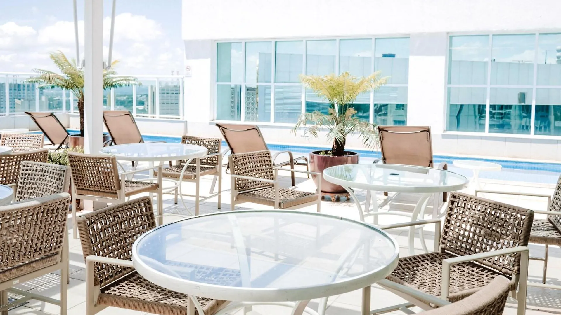 ****  Flat Em Saint Moritz Brasilia Hotel Brazília